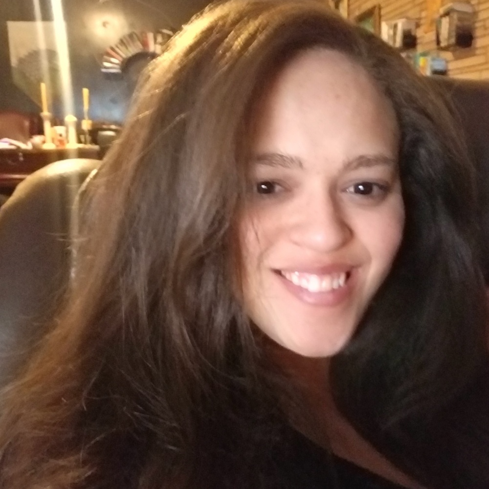 Meet your Posher, Andrea